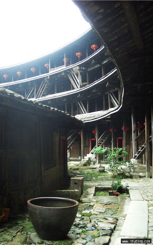 tulou 9.jpg