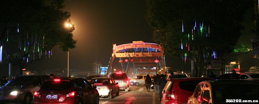 20120218154349765.jpg